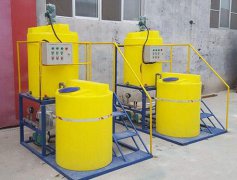 ���׼�ҩװ�ýṹ��ɼ��豸�ص�